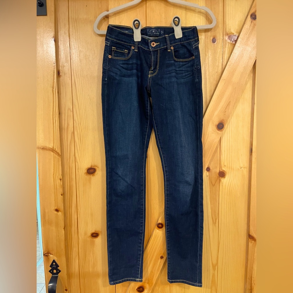 LUCKY BRAND JEANS